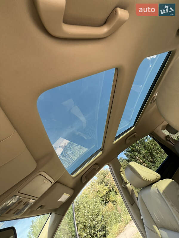 Позашляховик / Кросовер Honda CR-V 2011 в Вінниці