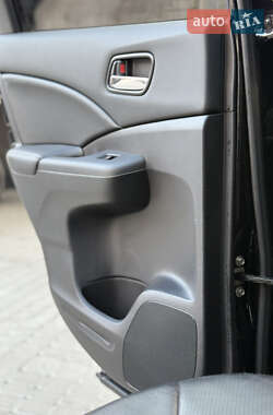 Позашляховик / Кросовер Honda CR-V 2013 в 