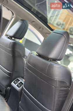 Позашляховик / Кросовер Honda CR-V 2013 в 