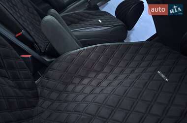 Внедорожник / Кроссовер Honda CR-V 2009 в 