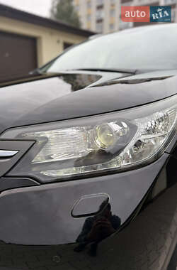 Внедорожник / Кроссовер Honda CR-V 2014 в 