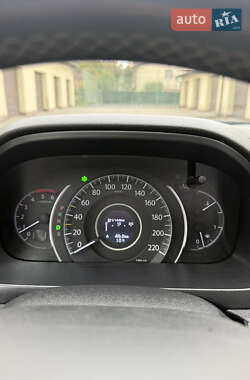 Внедорожник / Кроссовер Honda CR-V 2014 в 