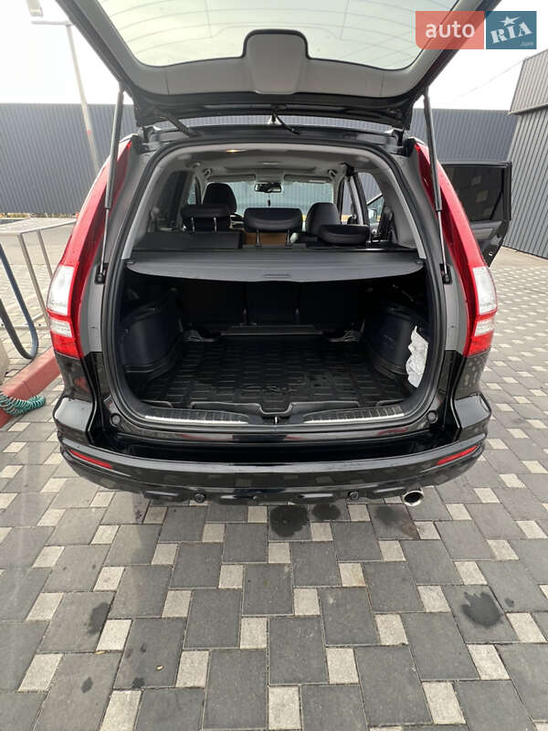 Внедорожник / Кроссовер Honda CR-V 2011 в Полтаве