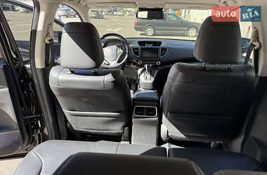 Позашляховик / Кросовер Honda CR-V 2015 в 