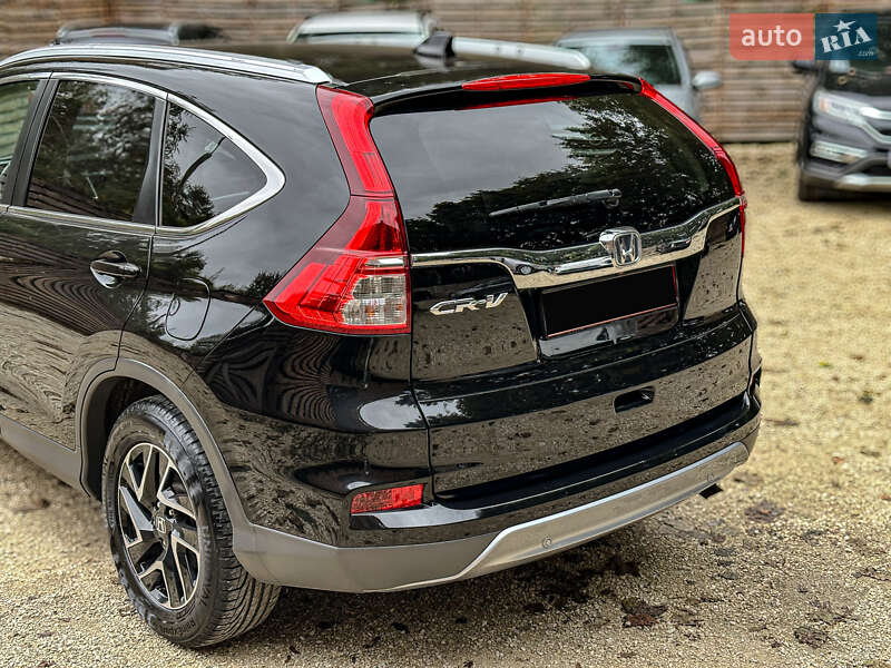 Внедорожник / Кроссовер Honda CR-V 2017 в Бродах