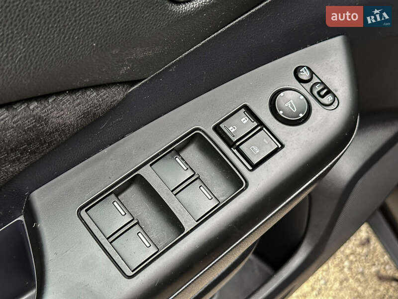 Внедорожник / Кроссовер Honda CR-V 2017 в Бродах