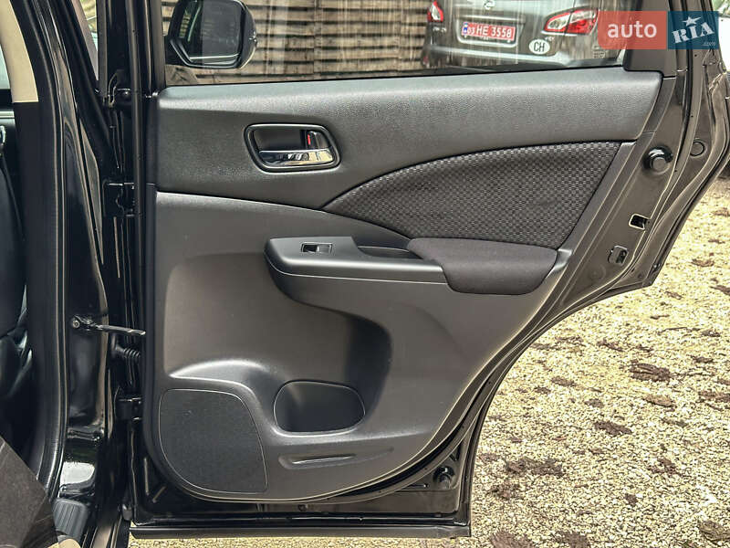 Внедорожник / Кроссовер Honda CR-V 2017 в Бродах