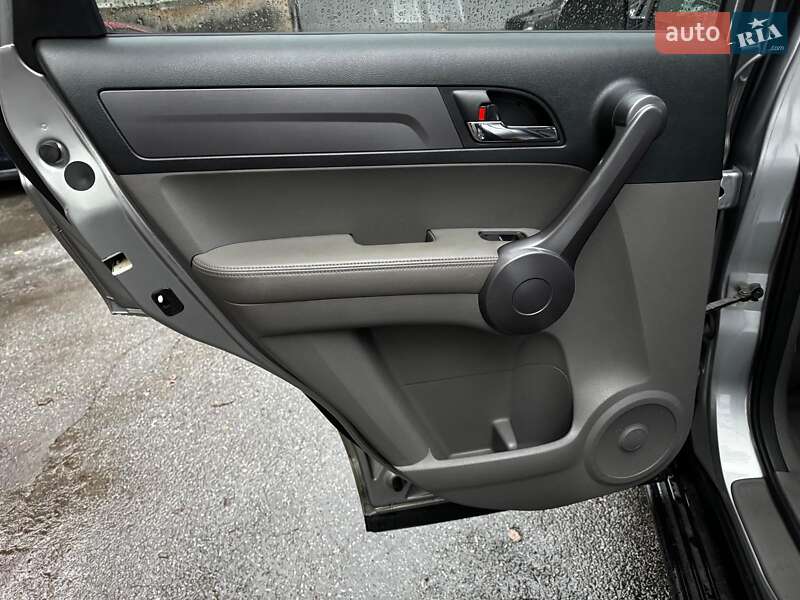 Позашляховик / Кросовер Honda CR-V 2008 в Києві фото 25 Позашляховик / Кросовер Honda CR-V 2008 в Києві