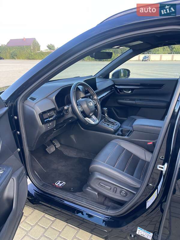 Внедорожник / Кроссовер Honda CR-V 2023 в Одессе