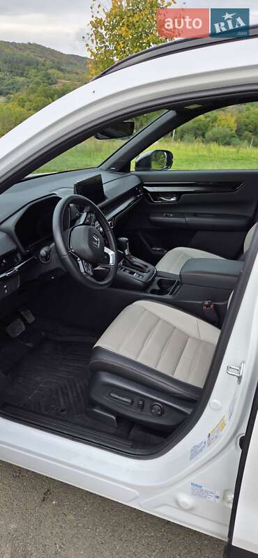 Внедорожник / Кроссовер Honda CR-V 2024 в Львове