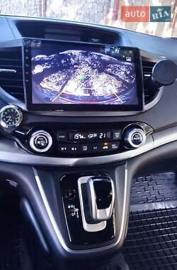 Внедорожник / Кроссовер Honda CR-V 2015 в 