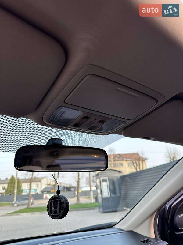 Позашляховик / Кросовер Honda CR-V 2015 в Івано-Франківську