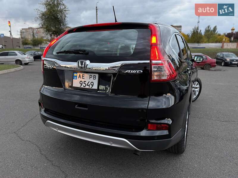 Внедорожник / Кроссовер Honda CR-V 2015 в Кривом Роге