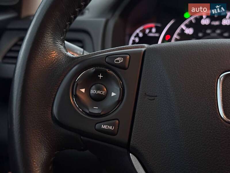 Внедорожник / Кроссовер Honda CR-V 2015 в Кривом Роге