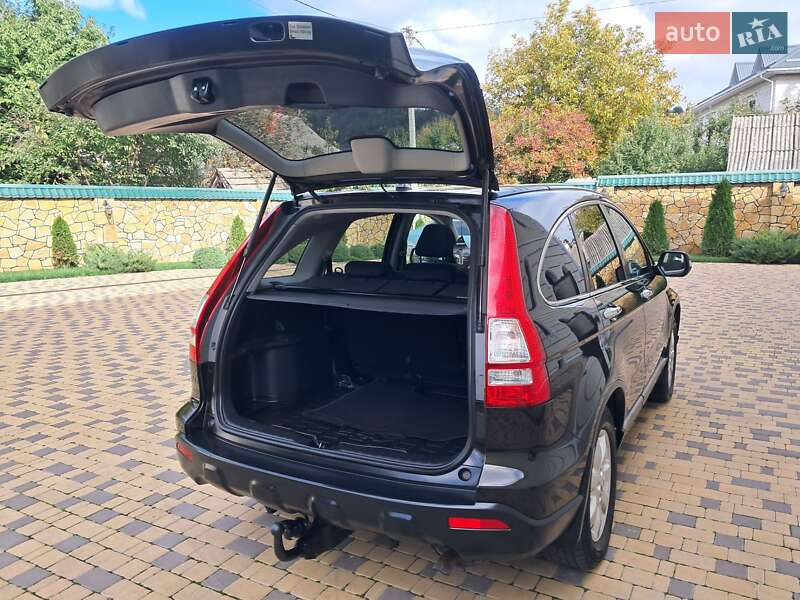 Внедорожник / Кроссовер Honda CR-V 2008 в Могилев-Подольске