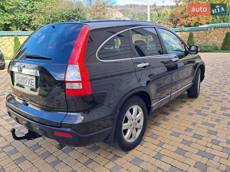 Внедорожник / Кроссовер Honda CR-V 2008 в Могилев-Подольске