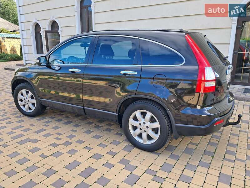 Внедорожник / Кроссовер Honda CR-V 2008 в Могилев-Подольске