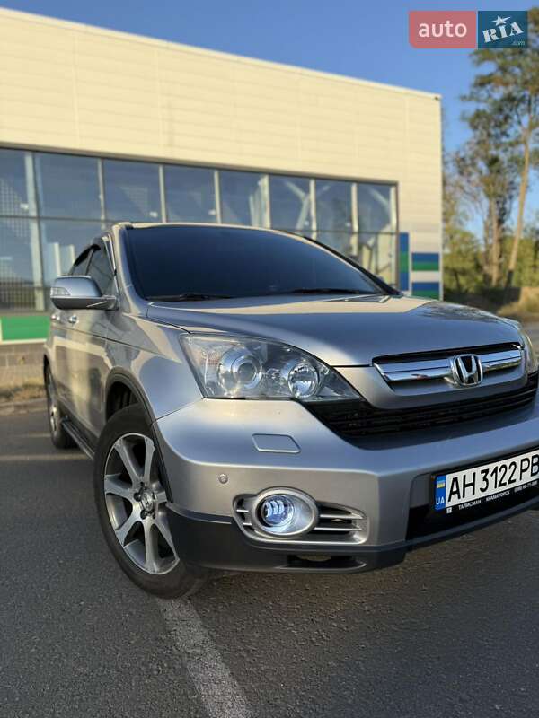 Внедорожник / Кроссовер Honda CR-V 2006 в Краматорске