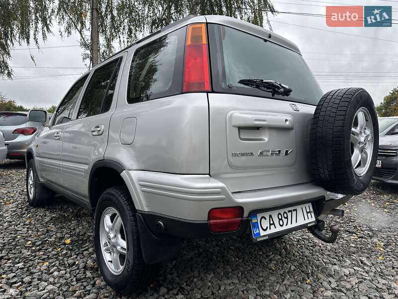 Внедорожник / Кроссовер Honda CR-V 1998 в Смеле