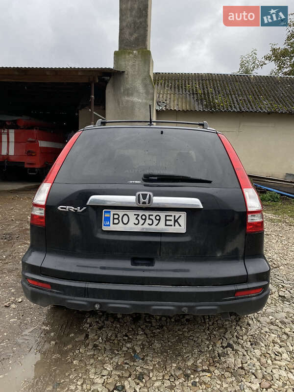Внедорожник / Кроссовер Honda CR-V 2011 в Залещиках