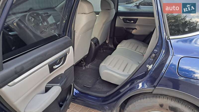 Позашляховик / Кросовер Honda CR-V 2018 в Дніпрі