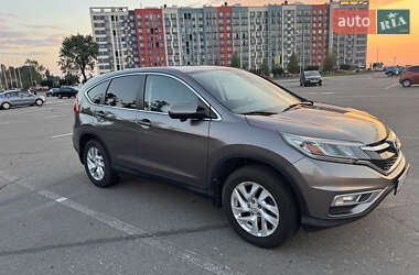 Внедорожник / Кроссовер Honda CR-V 2015 в 