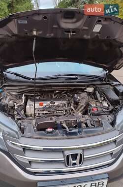 Внедорожник / Кроссовер Honda CR-V 2014 в 