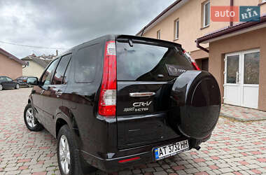 Внедорожник / Кроссовер Honda CR-V 2006 в 