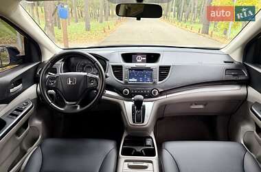 Внедорожник / Кроссовер Honda CR-V 2015 в 