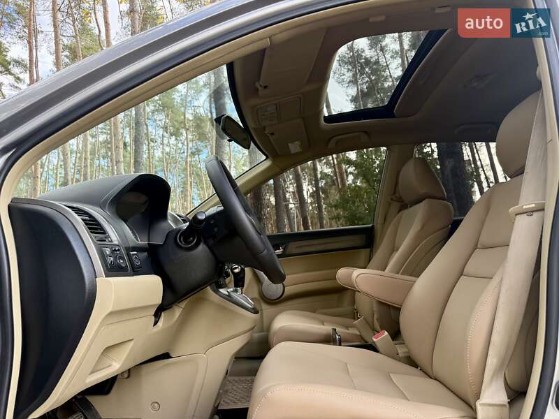 Внедорожник / Кроссовер Honda CR-V 2008 в Киеве