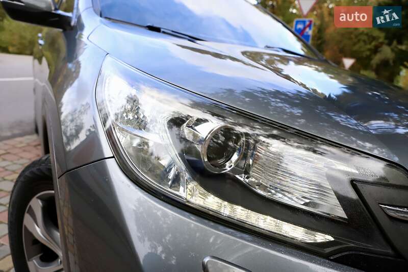 Внедорожник / Кроссовер Honda CR-V 2014 в Дрогобыче