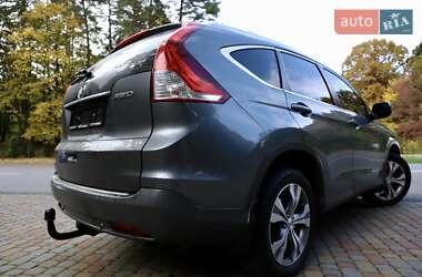 Внедорожник / Кроссовер Honda CR-V 2014 в 