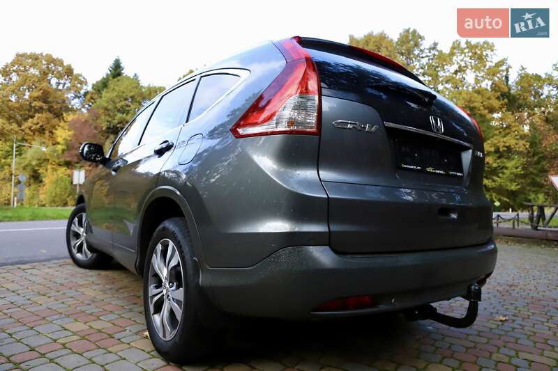 Внедорожник / Кроссовер Honda CR-V 2014 в Дрогобыче