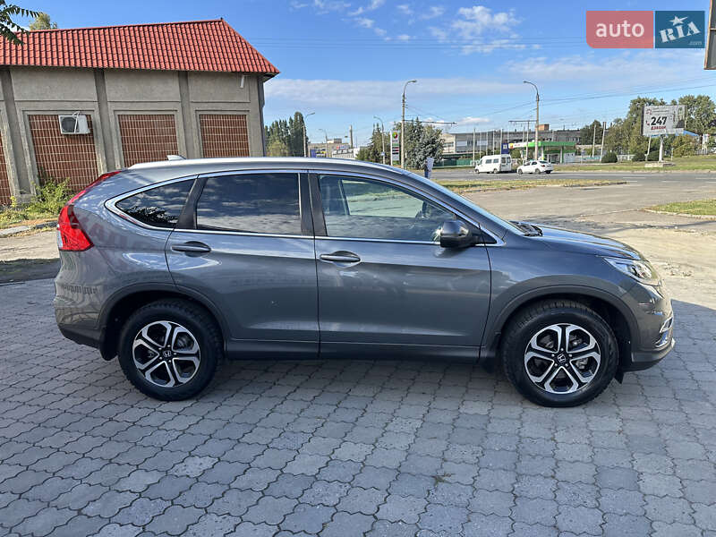 Внедорожник / Кроссовер Honda CR-V 2016 в Черкассах