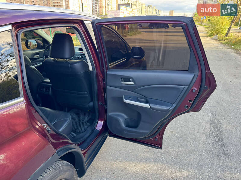 Внедорожник / Кроссовер Honda CR-V 2013 в Киеве