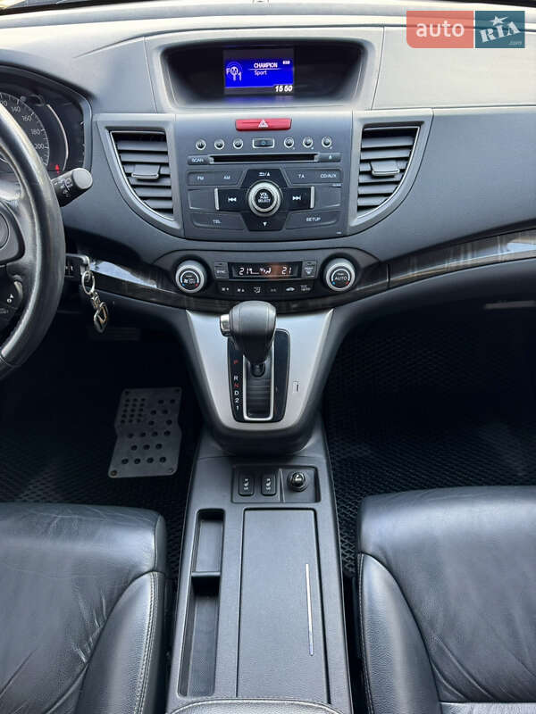 Внедорожник / Кроссовер Honda CR-V 2013 в Киеве