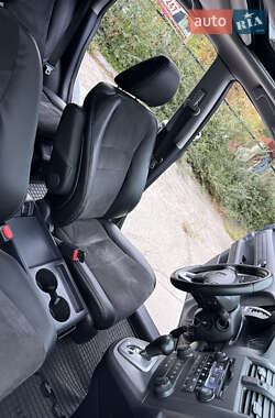 Позашляховик / Кросовер Honda CR-V 2007 в  фото 14 Позашляховик / Кросовер Honda CR-V 2007 в