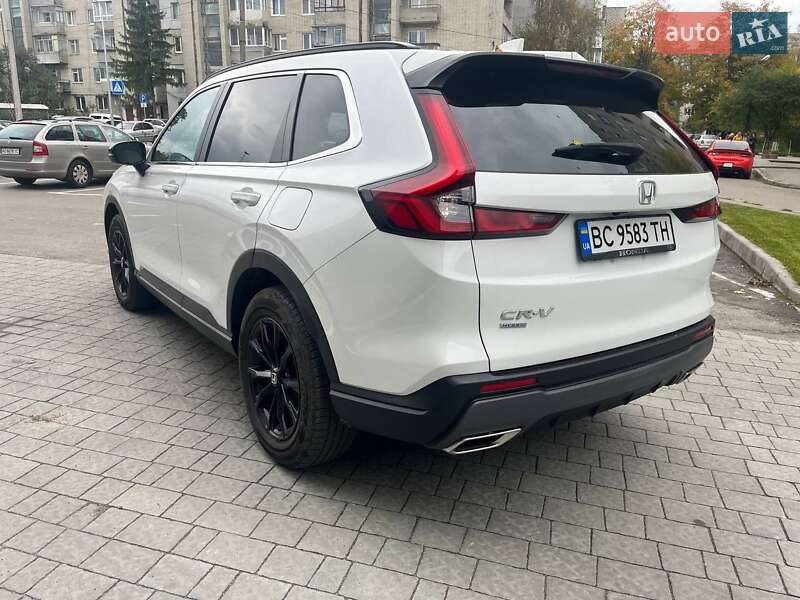 Позашляховик / Кросовер Honda CR-V 2023 в Львові