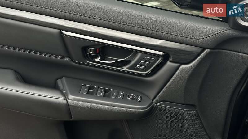 Позашляховик / Кросовер Honda CR-V 2020 в Кременчуці фото 33 Позашляховик / Кросовер Honda CR-V 2020 в Кременчуці