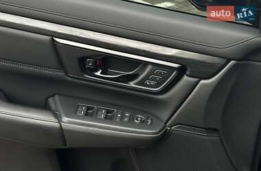 Позашляховик / Кросовер Honda CR-V 2020 в  фото 33 Позашляховик / Кросовер Honda CR-V 2020 в