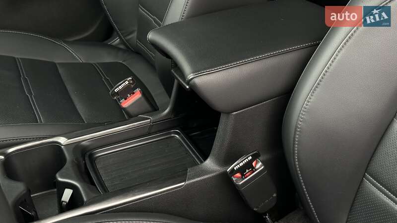 Позашляховик / Кросовер Honda CR-V 2020 в Кременчуці фото 37 Позашляховик / Кросовер Honda CR-V 2020 в Кременчуці