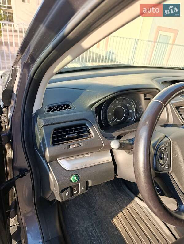 Внедорожник / Кроссовер Honda CR-V 2016 в Львове