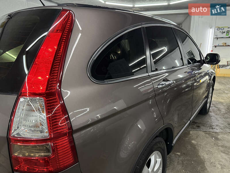 Позашляховик / Кросовер Honda CR-V 2010 в Кременці