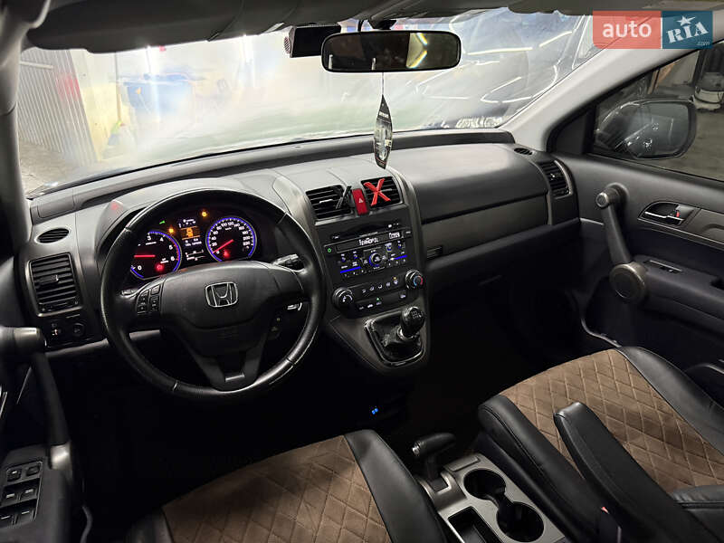 Позашляховик / Кросовер Honda CR-V 2010 в Кременці