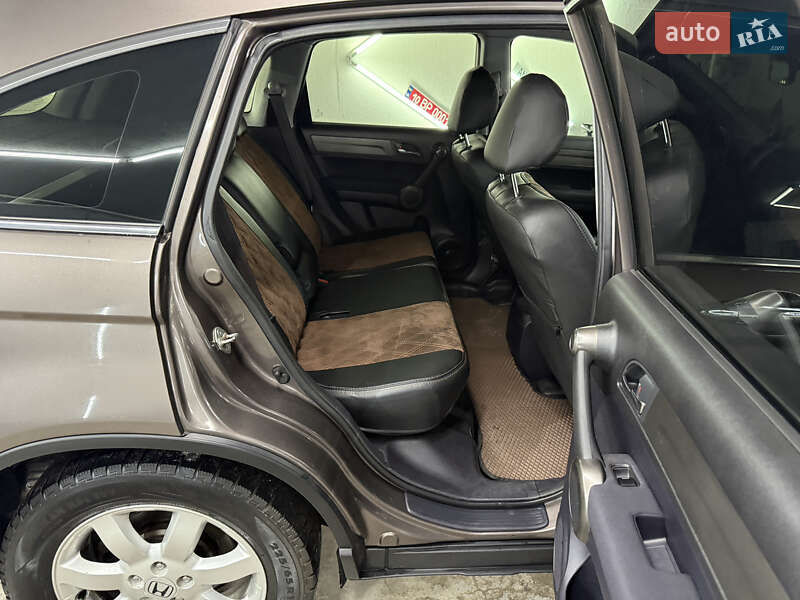 Позашляховик / Кросовер Honda CR-V 2010 в Кременці