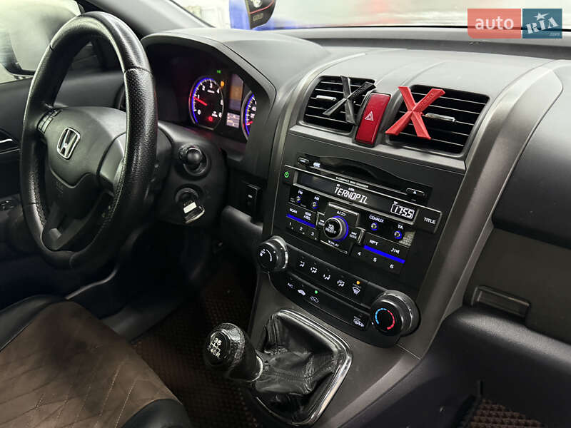 Позашляховик / Кросовер Honda CR-V 2010 в Кременці