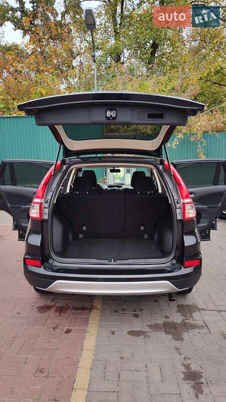 Внедорожник / Кроссовер Honda CR-V 2016 в Киеве