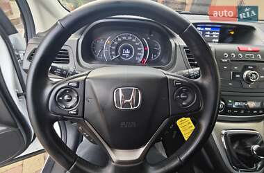 Позашляховик / Кросовер Honda CR-V 2014 в  фото 30 Позашляховик / Кросовер Honda CR-V 2014 в