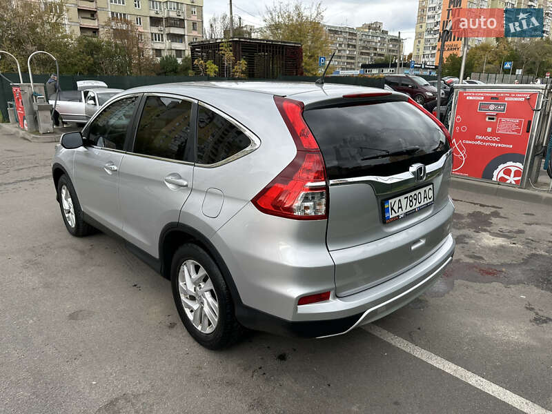 Позашляховик / Кросовер Honda CR-V 2016 в Києві
