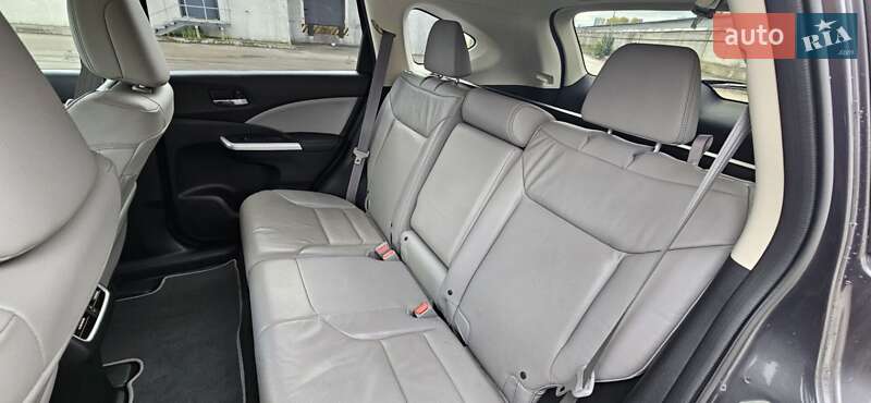 Позашляховик / Кросовер Honda CR-V 2015 в Києві